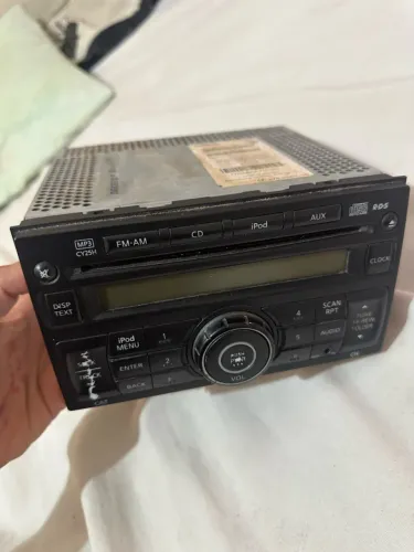 Radio original Cd Player Versa/March