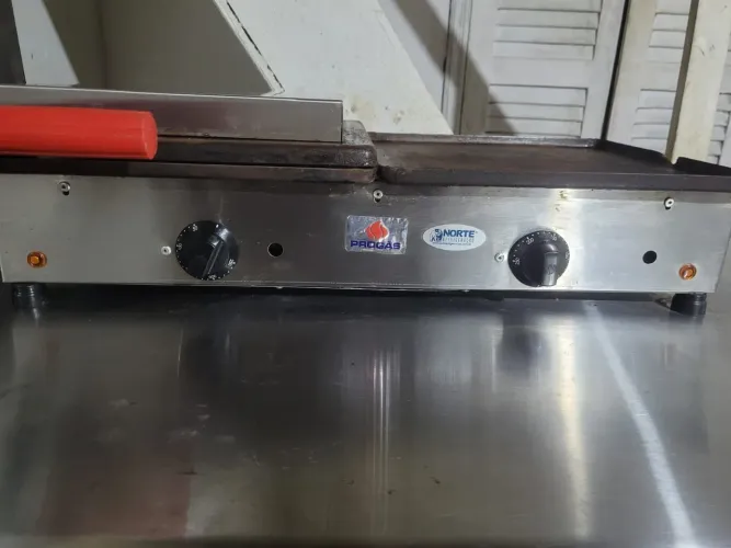 Sanduicheira elétrica Progás PR-700 E-style inox chapa elétrica