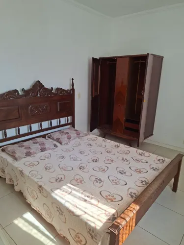 Cama colonial entalhada manual preço abaixo da avaliação por motivo de mudança
