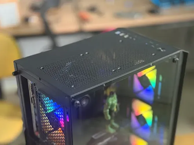 PC Gamer Ryzen 5 5500 | RX 590 8GB | 16GB RAM | SSD 480GB