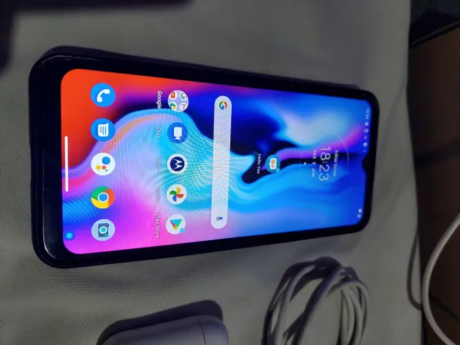 Motorola moto e7 plus + fone