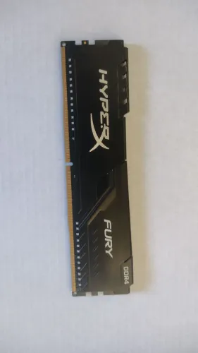 Placa mãe h310m + 1 memória 8 GB 2666Hz