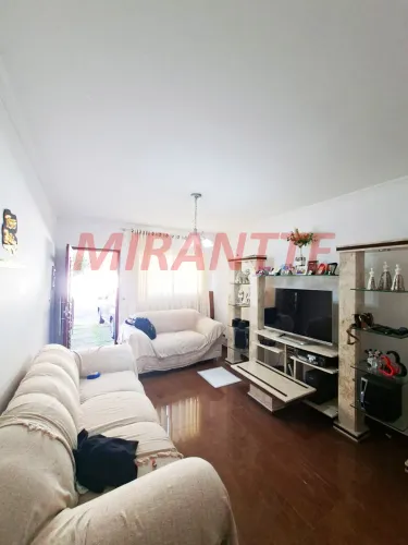Cond. fechado com 2 quartos em Tremembe