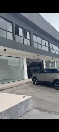 Alugo sala comercial na pajuçara 