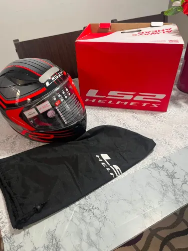 Capacete LS2 F353 Rapid Circuit - Tamanho número 60 (Apenas 2 meses de uso!)