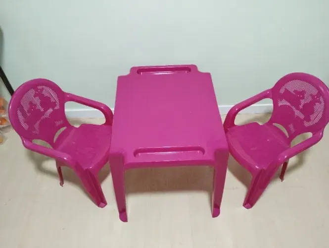 Mesa e cadeiras Infantil Rosa Tramontina