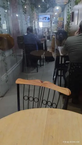 Passa uma loja no shopping Paulo VI na Pituba