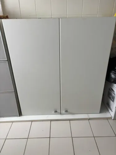 Móvel suspenso muito bom !!