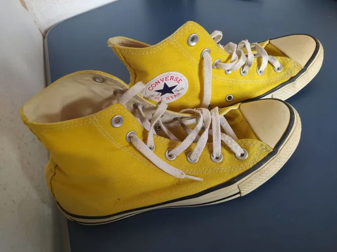 All Star Chuck Amarelo VENDER LOGO