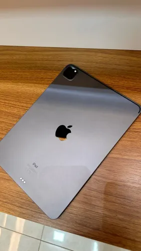 iPad 11° Pro Geração M2 256Gb