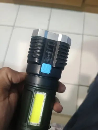 Lanterna ? pra desapego 