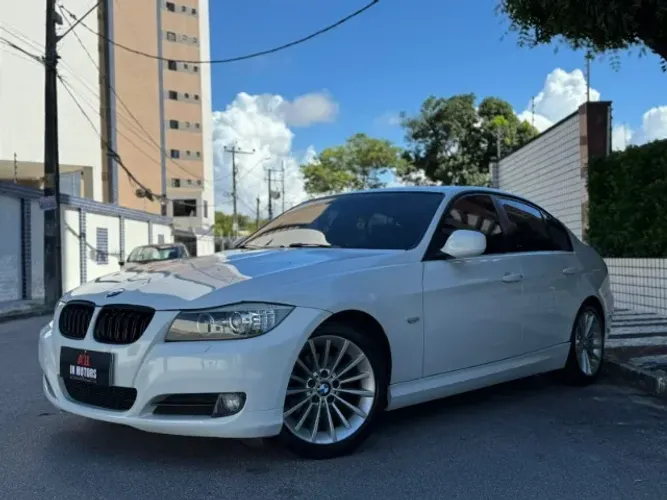 BMW 320I A 2012