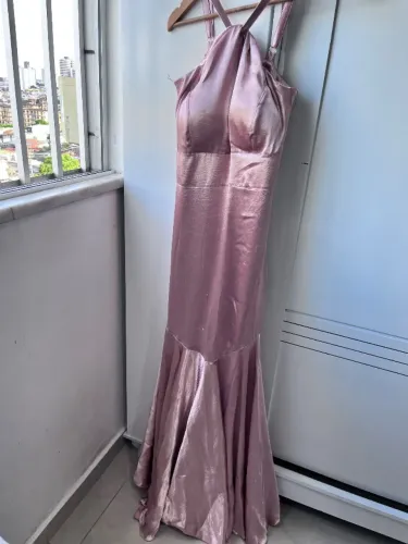 Vestido de festa.