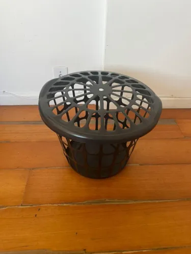 Vendo Cesto De Roupa Suja