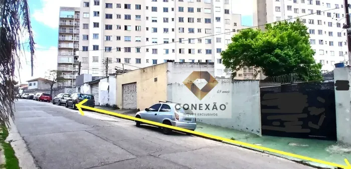 Dois terrenos área total 565m², com 2 galpões e casa, testada de 33,5m - Jardim Cidália -