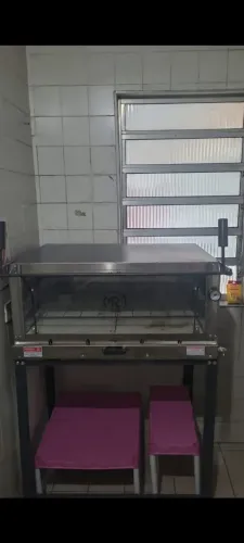 Forno industrial com 1 mês de uso de 1500 RS por 1000 reais