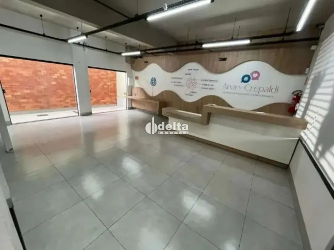 Predio Comercial disponível para locação no bairro Centro em Uberlândia - MG