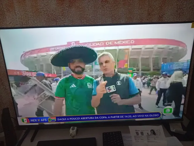TV smart Hisense 50" Polegadas UHD 4K QLED 50Q6QVV