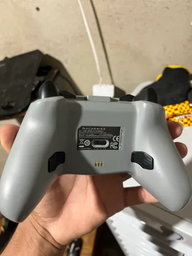 Vende se controle gamer pra pc notebook machenike G5 pro