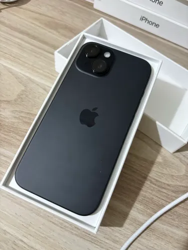 iPhone 15 128gb