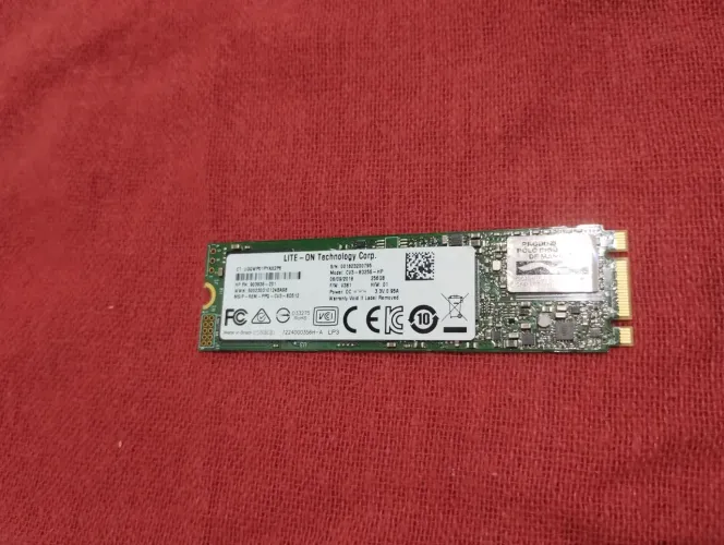 SSD M.2 de 256Gb, Já com sistema operacional, Aceito cartão!
