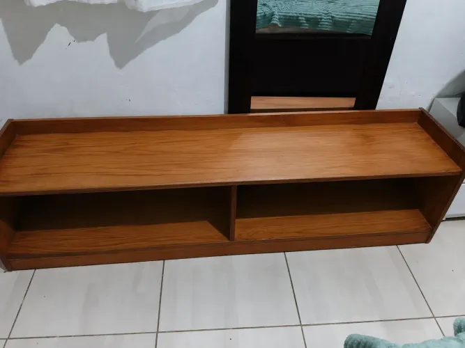 Rack de madeira