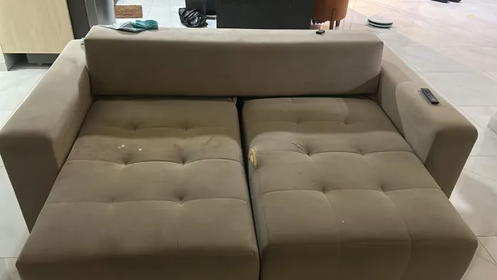 Sofá retrátil 2 Lugares