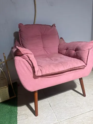 Poltrona de amamentação poltrona rosa confortável