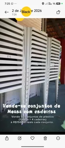 Vendo conjuntos de mesas com cadeiras de plástico!