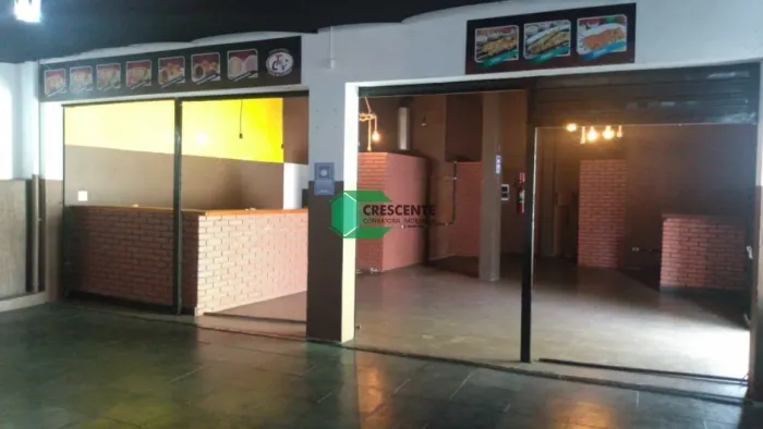 Salão comercial para locação no Valparaiso, Santo André.