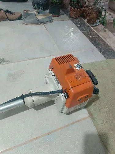 Roçadeira sthil fs 220