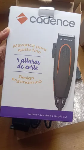MÁQUINA DE CORTAR CABELO CADENCE