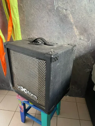 AMP VOX STORM CUBE BASS 85