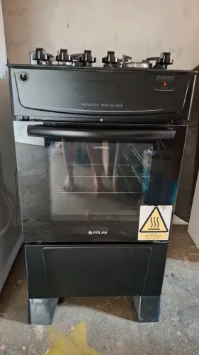 Fogão Vendo por motivos de mudança 