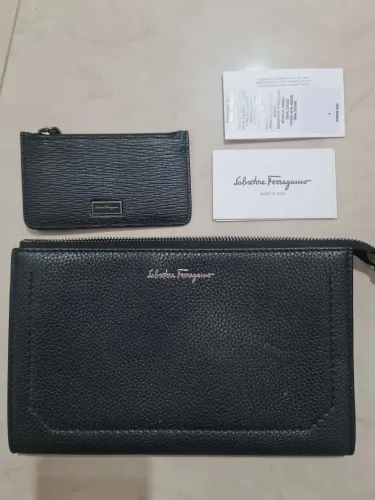 Ferragamo original <br>bolsa de mão 25cm× 15cm× 2cm<br> + <br>ferragamo carteira de moeda e cartão