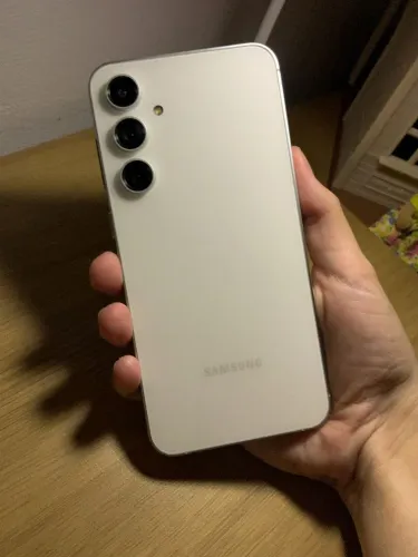 Samsung Galaxy S23 FE