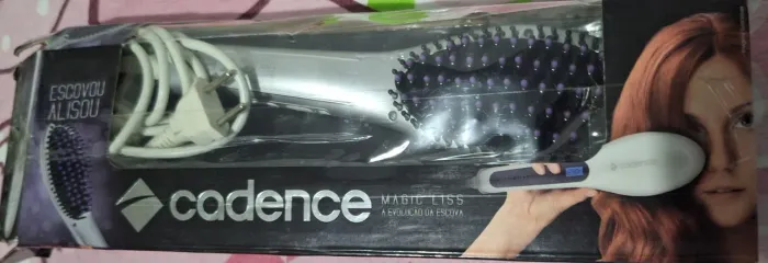 Escova Alisadora Cadence Magic Liss (ESC 200)