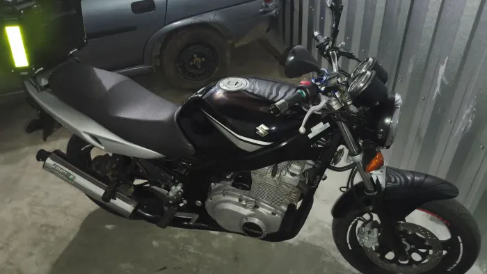 GS 500 2009