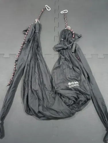 Equipamentos de Pilates aéreo