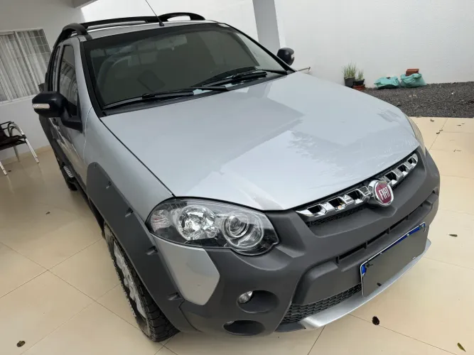 Fiat Strada Adventure 1.8/ 1.8 Locker Flex CE 2013