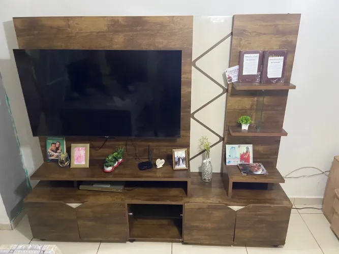 Rack super conservado e estado de novo