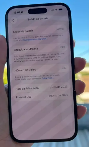 iPhone 16 