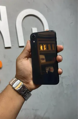 iPhone XR
