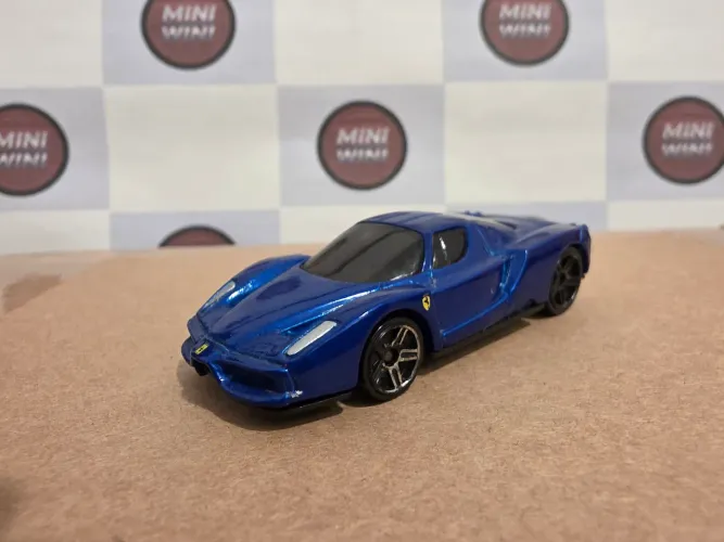 Hotwheels Ferrari Enzo Ferrari Mainline Loose 2008