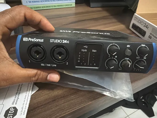 Interface de audio PreSonus Studio 24c