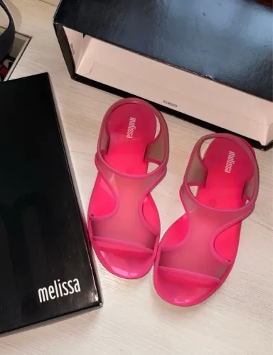 Sandália Rosa Melissa 