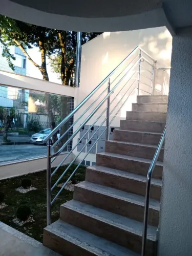 Corrimão e guarda corpo 