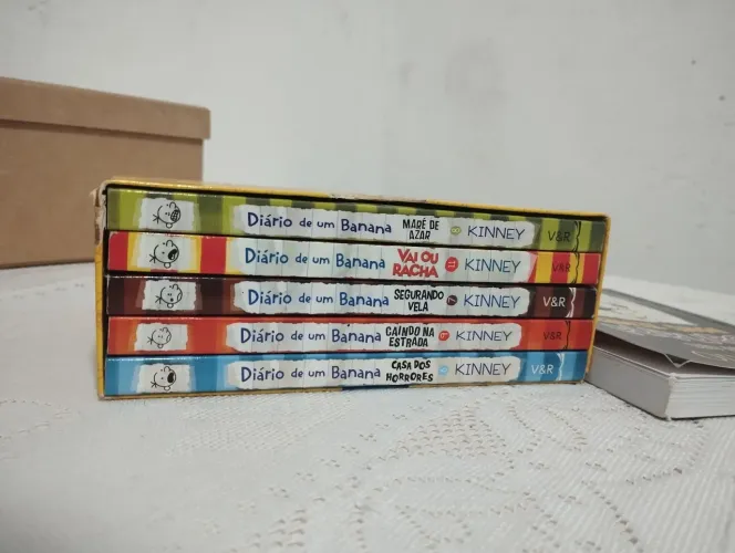 Vendo livros NÃO FAÇO ENTREGAS