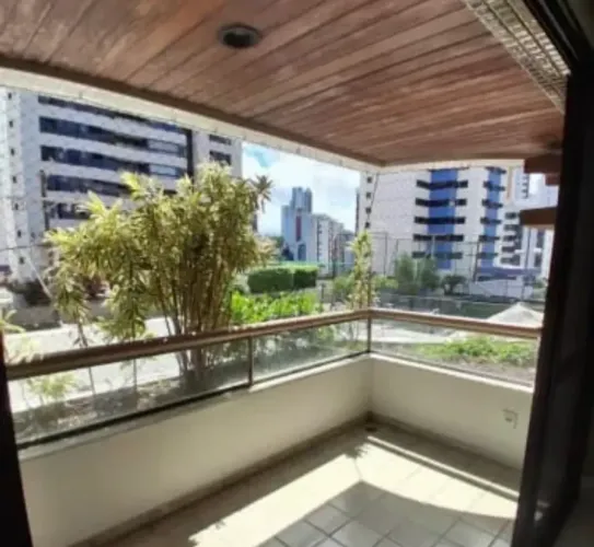 Imóvel para aluguel tem 135 metros quadrados com 4 quartos em Candeal - Salvador - BA