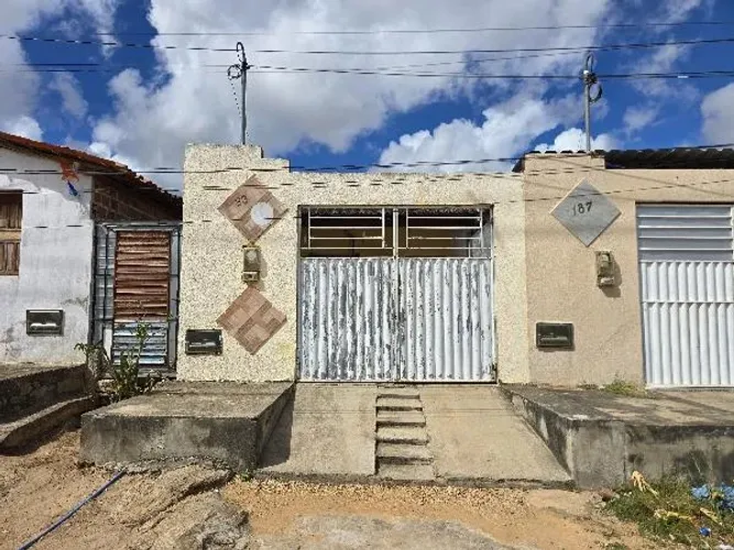 Oferta com excelente localização Casa no Centro, Iacu - BA, Nº 183, 2 quartos, 1 vaga, 86